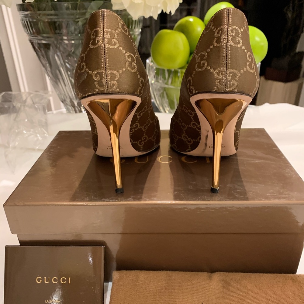 🤎💛GUCCI HEELS🤎💛 - Picture 3 of 8
